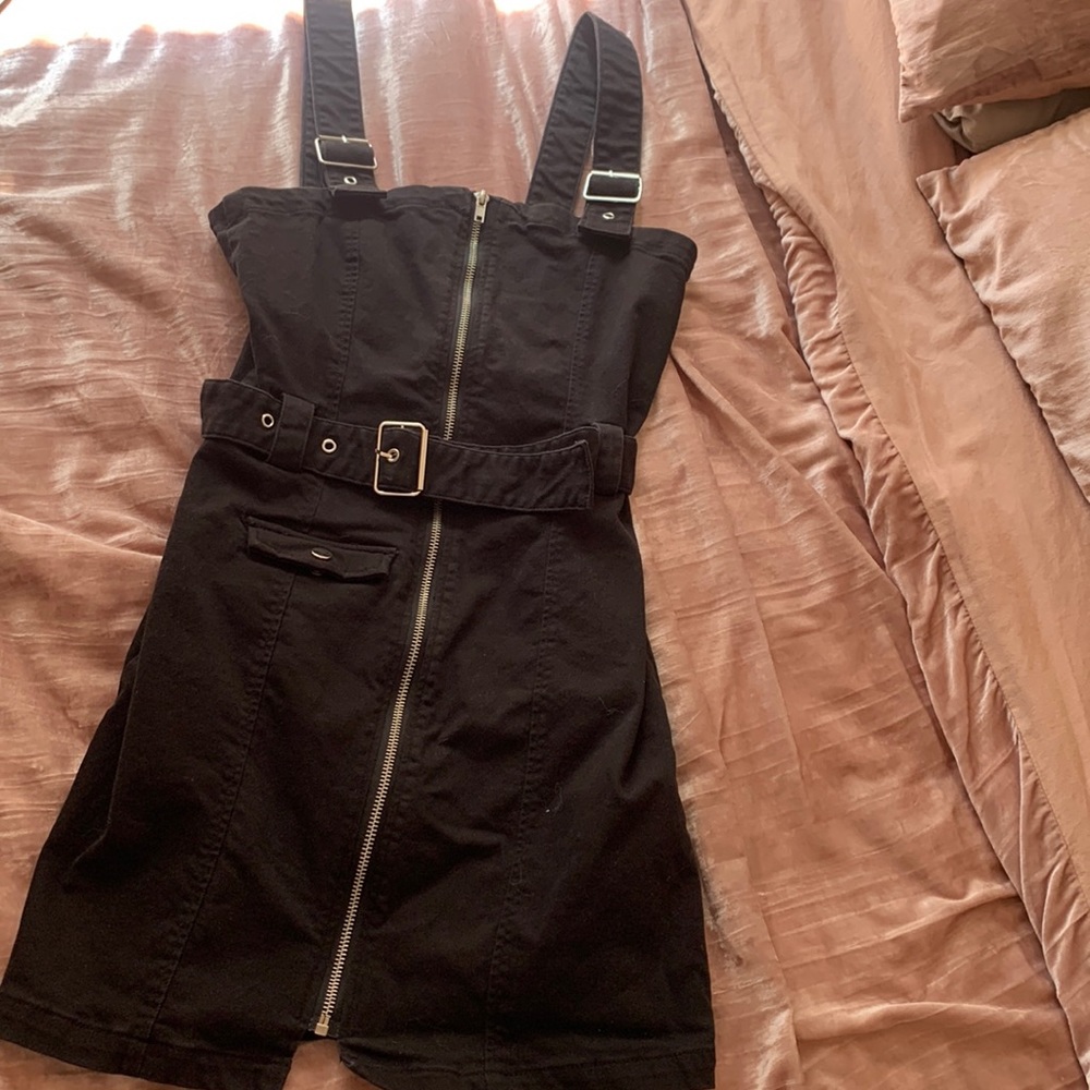 Divided Black Zip Up Dress - Picture 2 of 8
